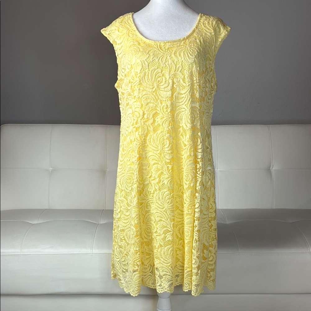 Ronni Nicole Sunny Yellow Lace Midi Dress - Scalloped Hemline